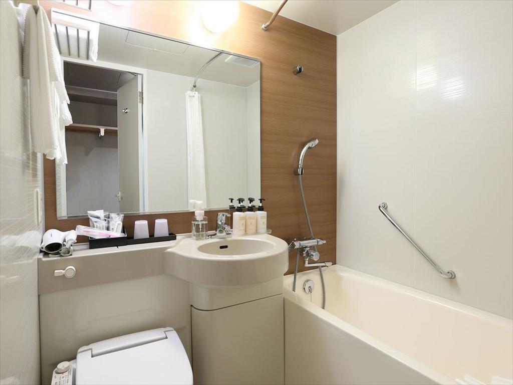 Deluxe Twin Room 2 Small Double Beds Non-Smoking,443877045:JPEG